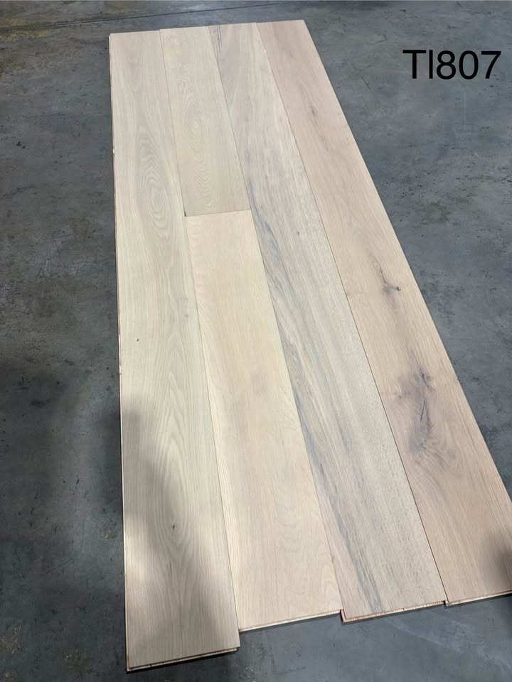 Chêne blanc TL807 6 1/2 x 1/2 Grade 2