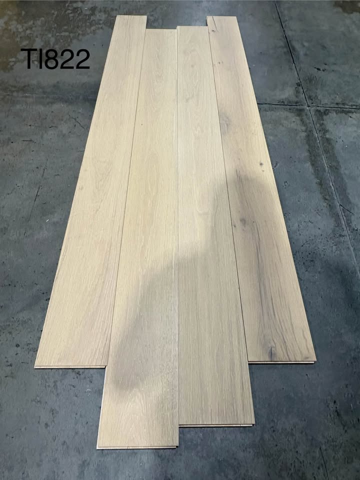 Chêne blanc TL822 6 1/2 x 1/2 Grade 2