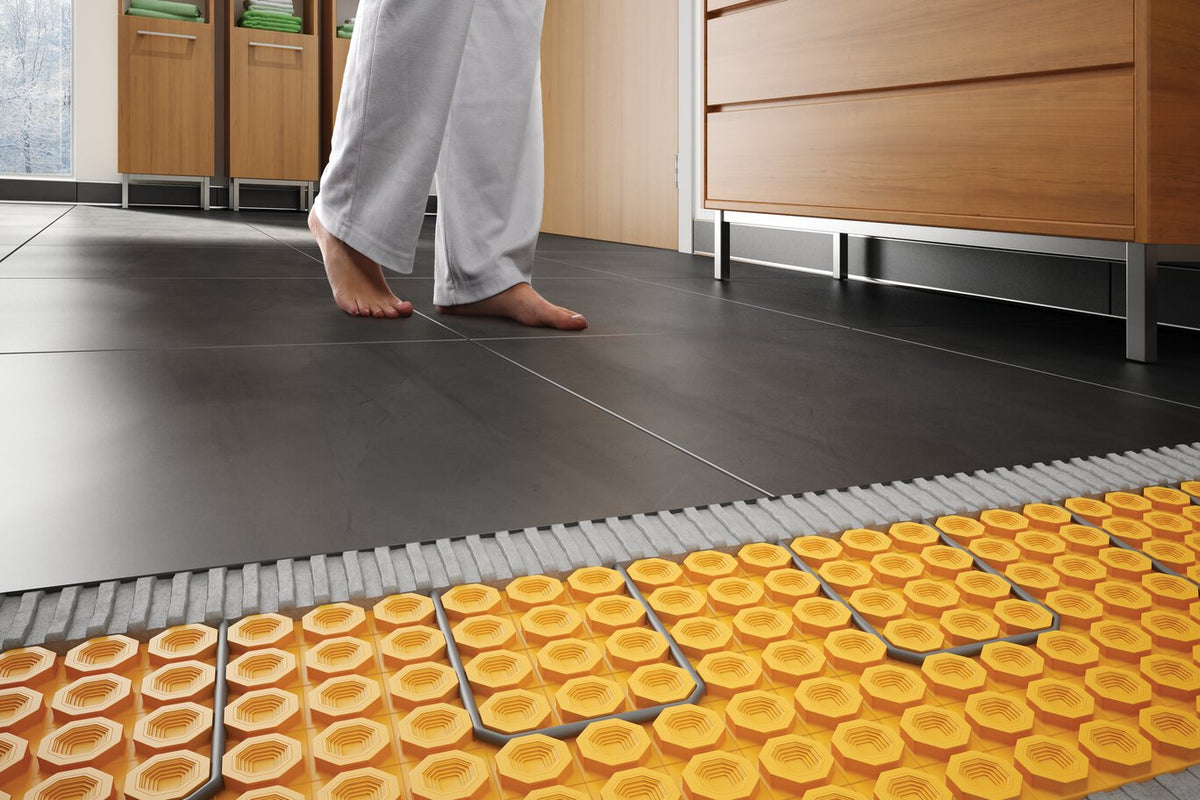 Schluter DITRA-HEAT Membrane de désolidarisation en feuille pour plancher chauffant 2' 7-3/8" x 3' 2-5/8" - 5.5 mm (8.4 pi²)