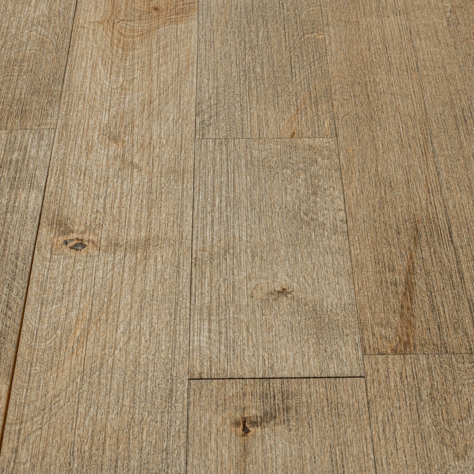 Matériaux Surplus Liquidation Plancher de bois franc Matériaux Surplus Liquidation Plancher de bois franc